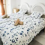 Homelystay-Benalmadena, Puerto Marina
