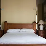 Magnificent Port-Beach 5* Luxury Residence