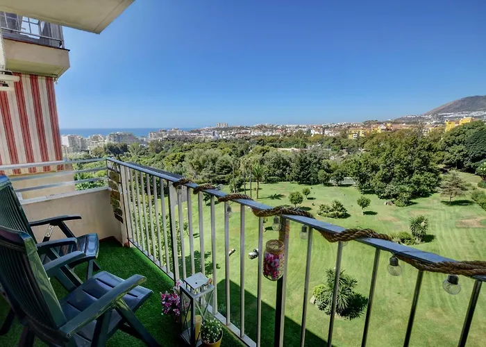 Minerva, Benalmadena Costa, Stunning Sea & Mountain View, 1 Bedroom Apartment