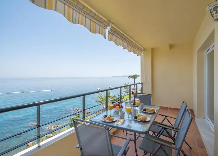 Sea Blue Apartment - Frente Al Mar
