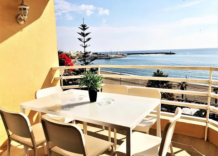 Frente A La Playa Benalmadena Pto Marina