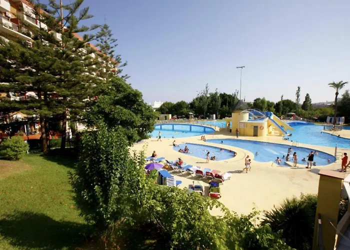 Precioso Apartamento Con Vistas Al Mar Y Piscinas