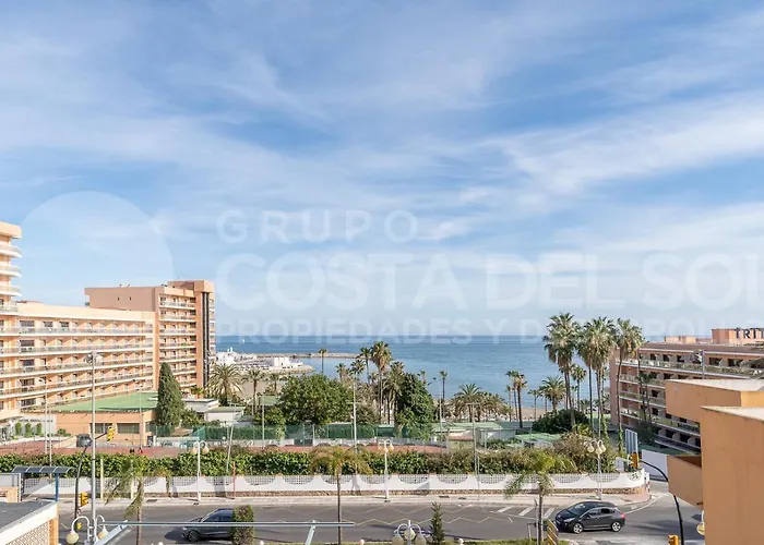 Espectacular Apartamento En Benalmadena Costa, Frente Al Mar