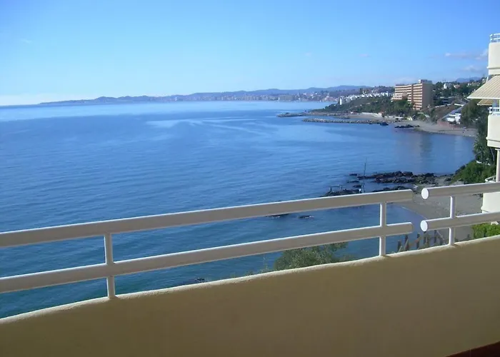 Holidays2Benalmadena Torrequebrada Sea View Front Beach With Pool Parking & Terraces