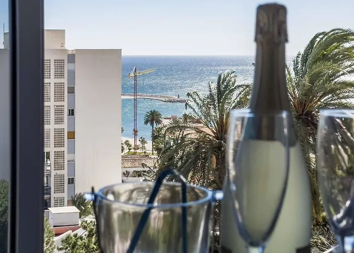 Apartamento Acogedor, Terraza, Piscina Y Mar