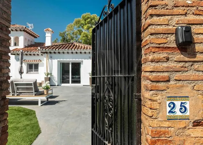 Villa With Private Heated Pool By The Beach & Port - Benalmadena By Rems