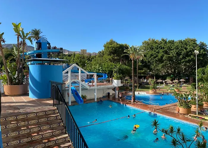 Modern Sea View Studio In Benal Beach