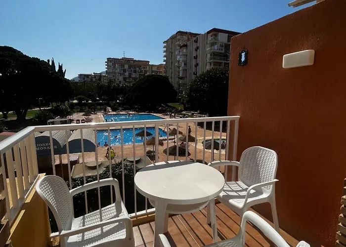 Acogedor Estudio Con Piscina Y Vistas Al Mar