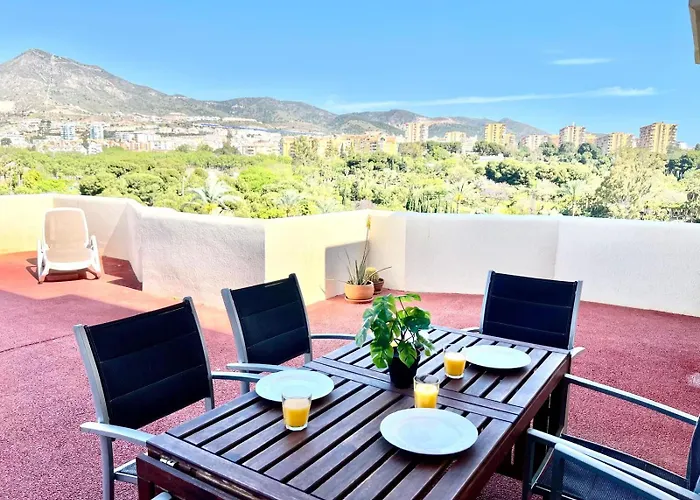 Apartment Large Terrace Sea & Mountain Benalbeach