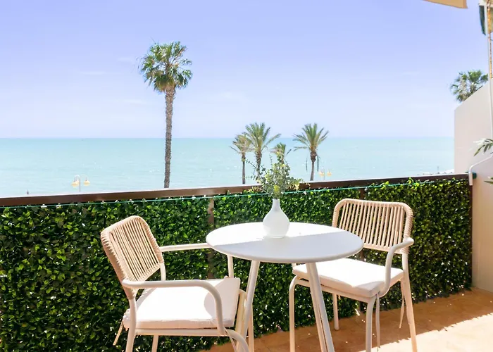 Boutique Flat Sea Views