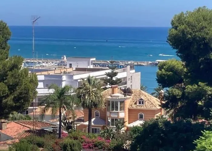 Modern 2 Bed Apartment With Sea Views, Bonanza