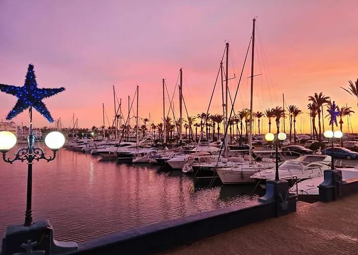 Puerto Marina Playa