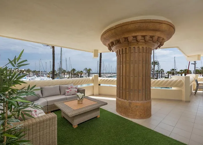 Wintowinrentals Luxury And Sea View Inside Puerto Marina