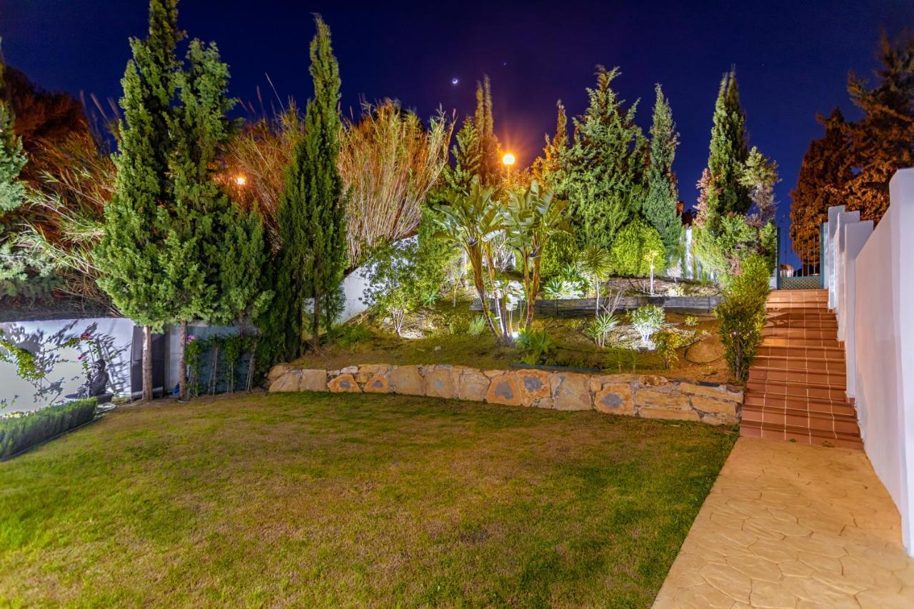 Luxury With Sea Views - Heated Pool-jacuzzi *