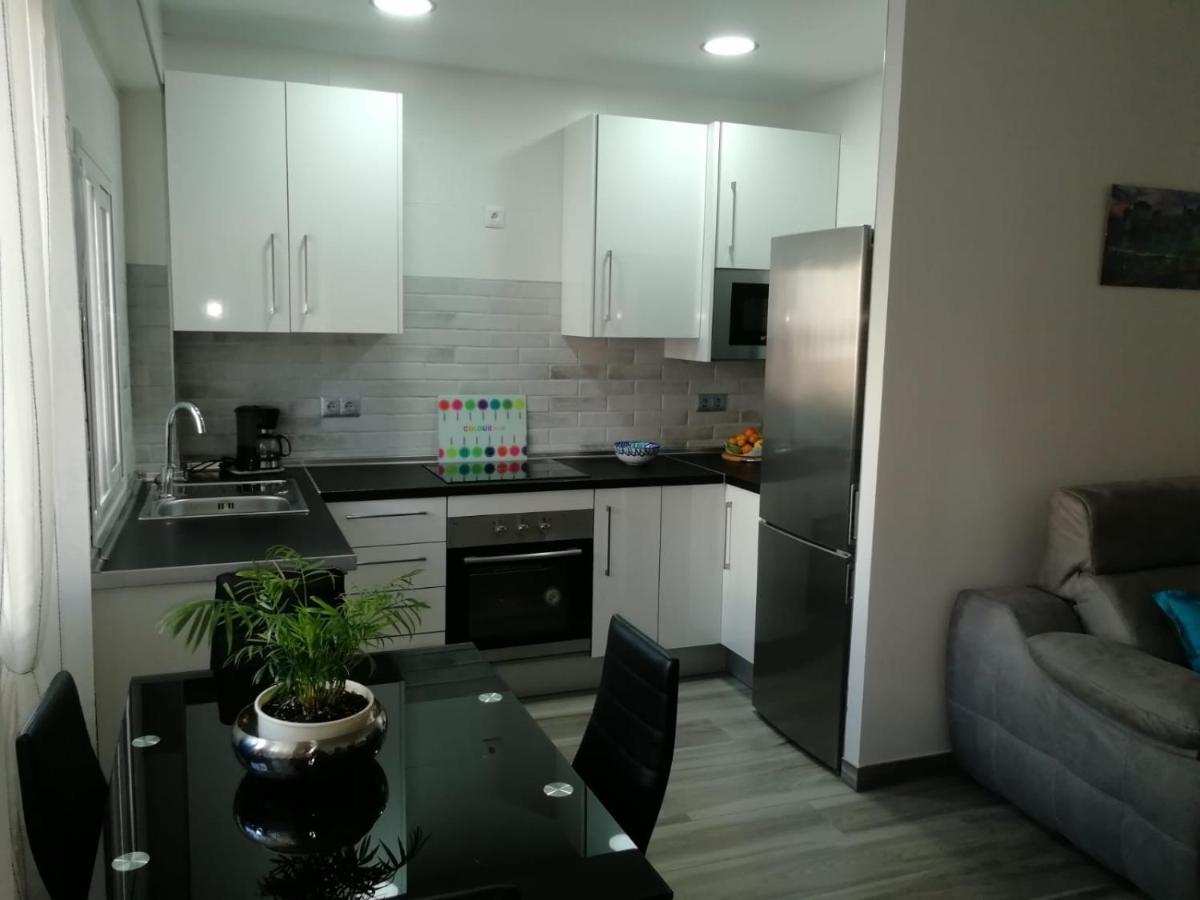 Apartamento En La Playa Con Piscina Apartment