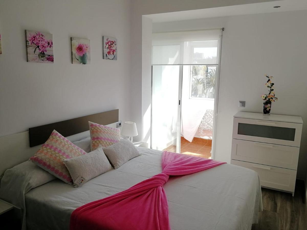 Apartamento En La Playa Con Piscina Apartment
