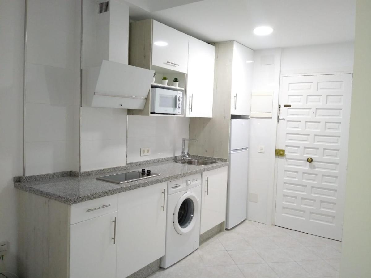 Benalsuite Estudio, Piscina Y Playa En Benalbeach, Apartment Benalmadena