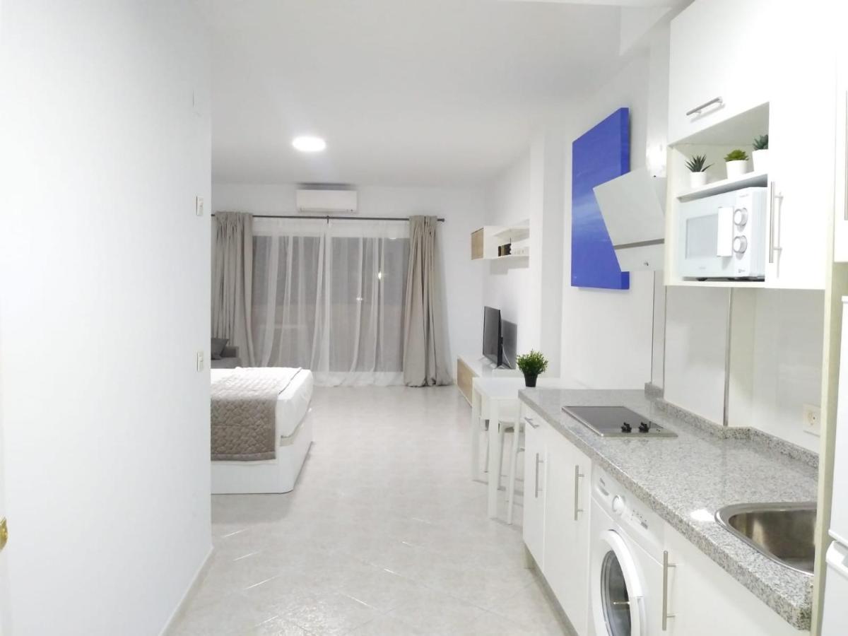 Apartment Benalsuite Estudio, Piscina Y Playa En Benalbeach, Benalmadena