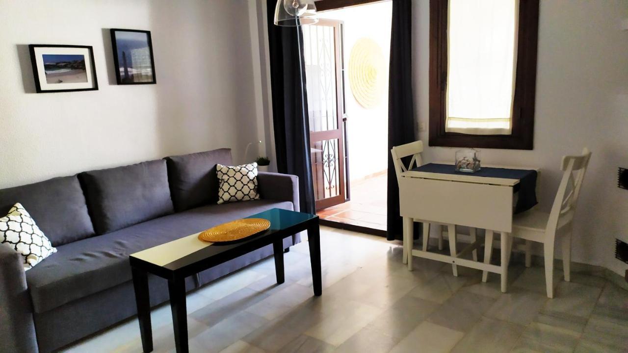 Holidays In Pueblo Evita Apartment Benalmádena