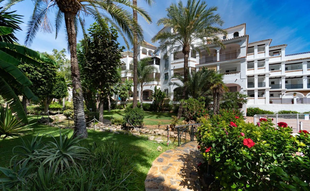 Holidays & Ii, 3 Habitaciones, Piscinas ,150 Metros Playa * Benalmadena