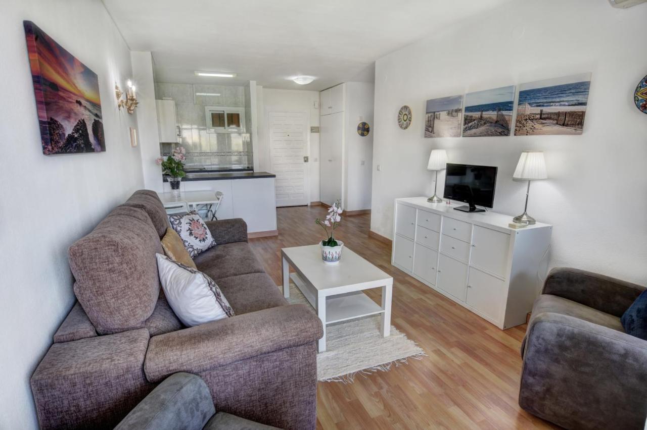 Minerva, Costa, Stunning Sea & Mountain View, 1 Bedroom Apartment *