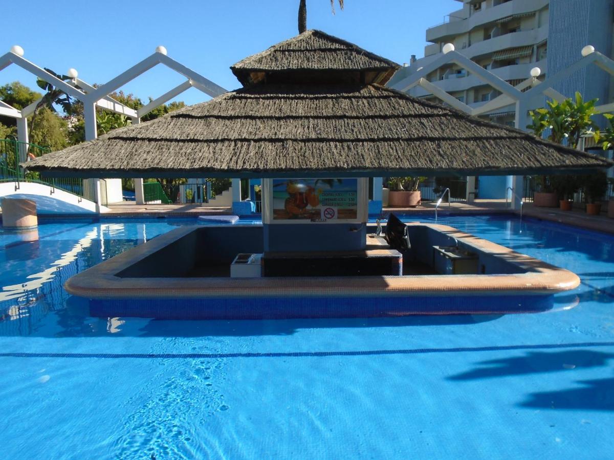 Apartment Benal Superb Front 1 Bedroom Apartment, Sleeps 5