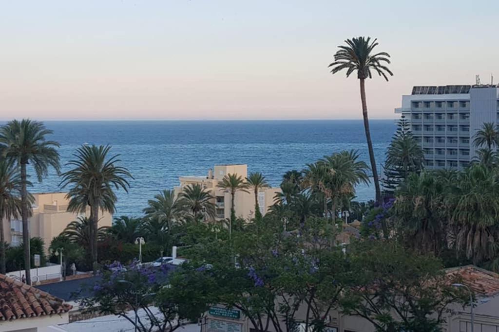 Apartamento Junto Al Mar En Puerto Marina Appartement