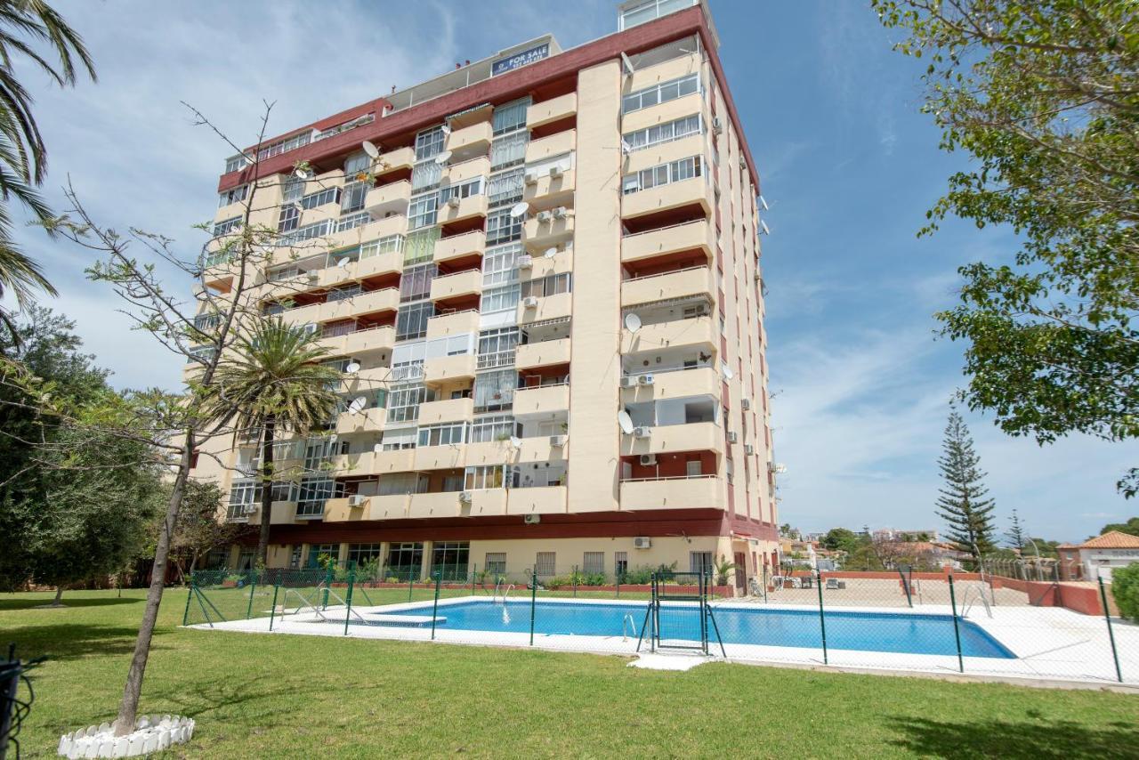 Fabulous Sunny Second Floor - Edificio Europark - Overlooking Gardens And Pools. * Benalmadena