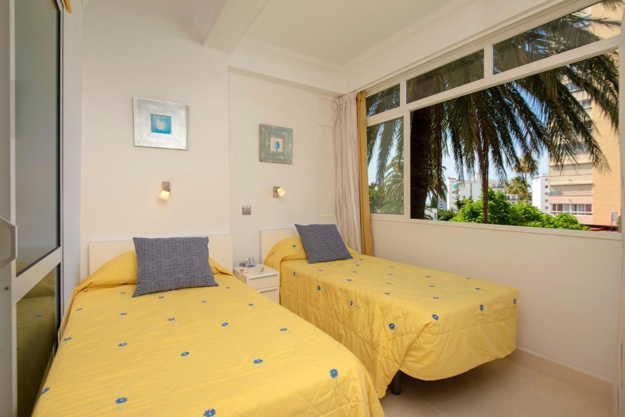 Apartment Fabulous Sunny Second Floor - Edificio Europark - Overlooking Gardens And Pools.