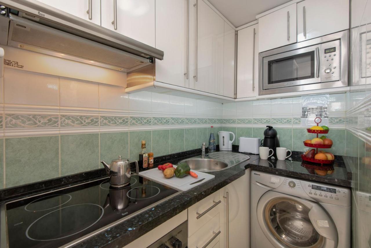 Fabulous Sunny Second Floor - Edificio Europark - Overlooking Gardens And Pools. * Benalmadena