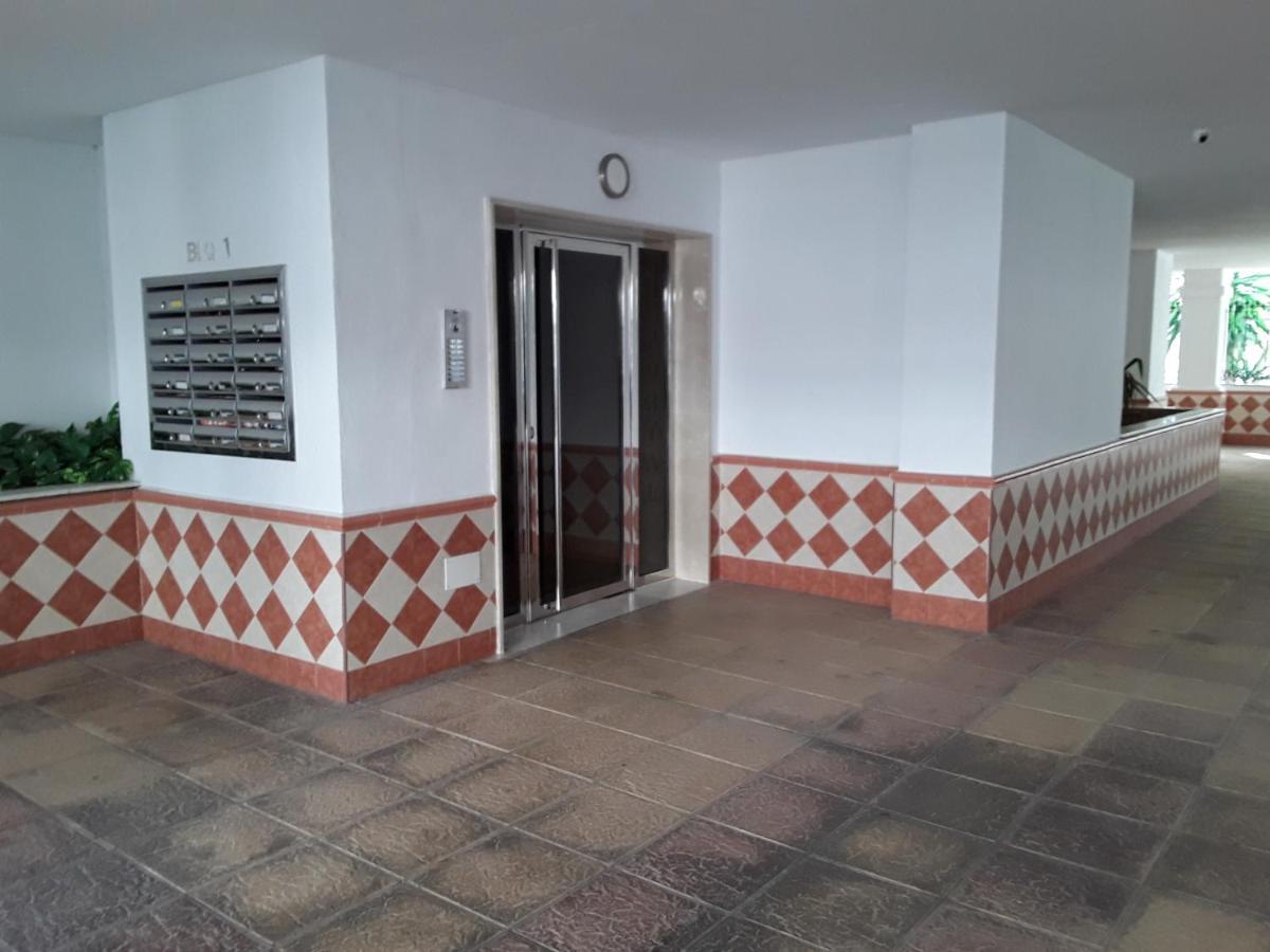 Holidays & Ii, 3 Habitaciones, Piscinas ,150 Metros Playa Apartment Benalmadena