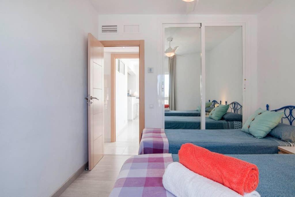 021 - Wonderful Beachfront With Stunning Sea Views * Benalmadena