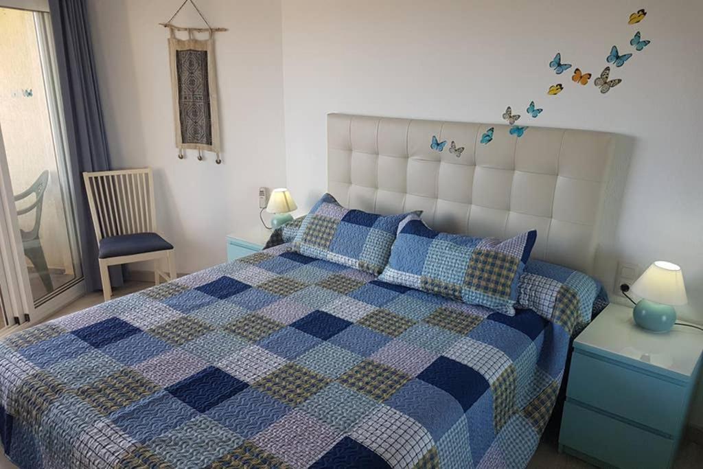 021 - Wonderful Beachfront With Stunning Sea Views Apartment Benalmadena