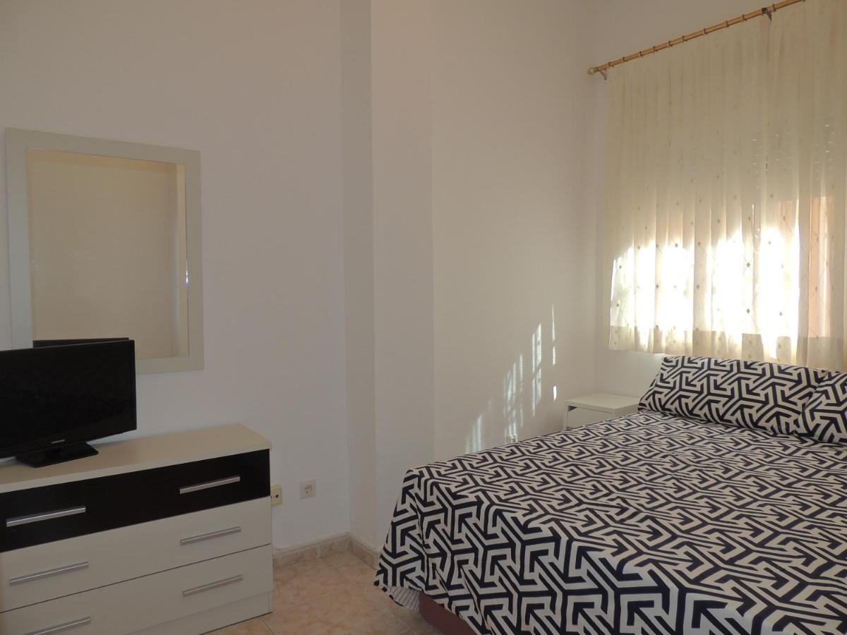 Apartment Ole Playa 5a Front - A Pie De Playa, Sea Views - Vistas Al Mar, Puerto Marina