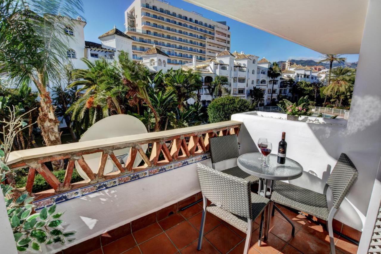 Timon Ii, Luxury 3 Bedroom Beachside Holiday home