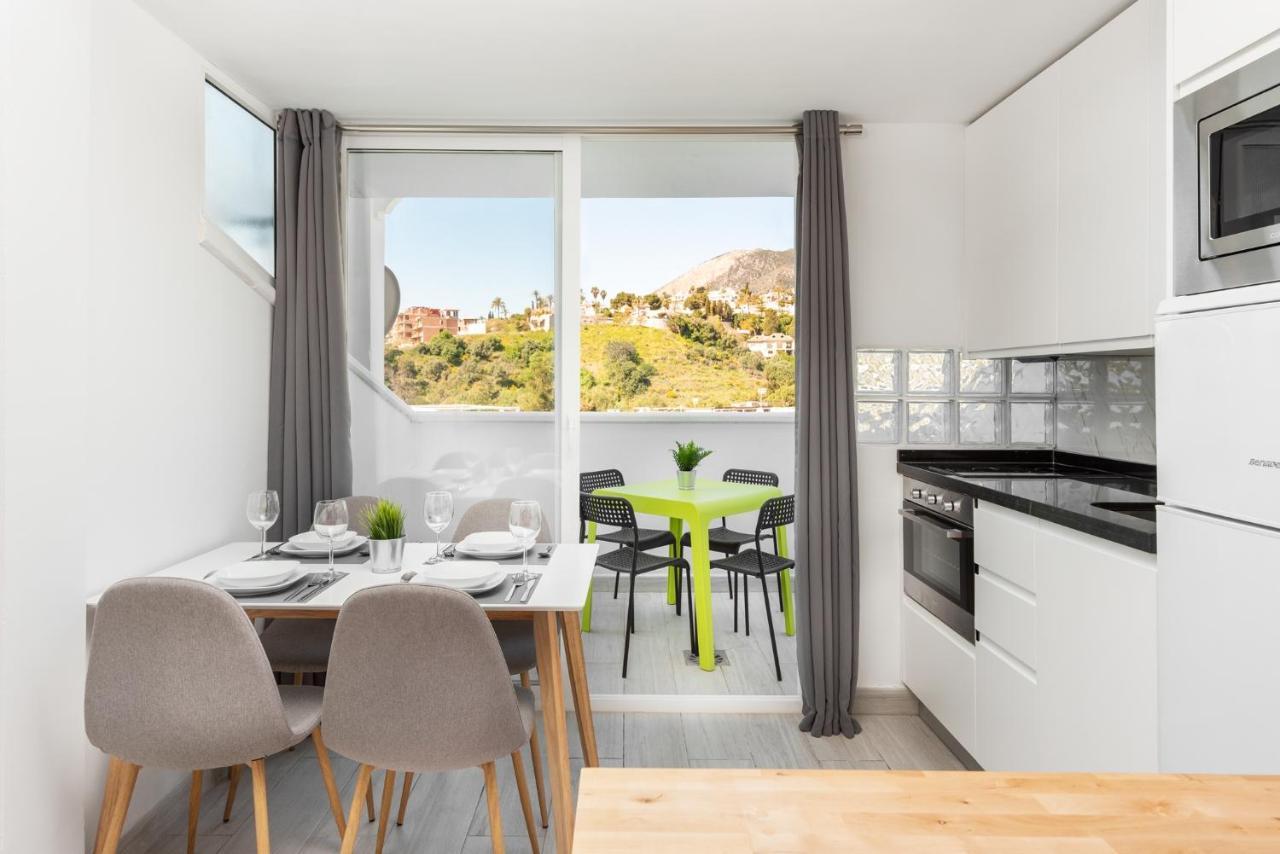 Appartement Dana I Eurogolf, Vistas, Wifi, Piscina Y Parking Benalmádena
