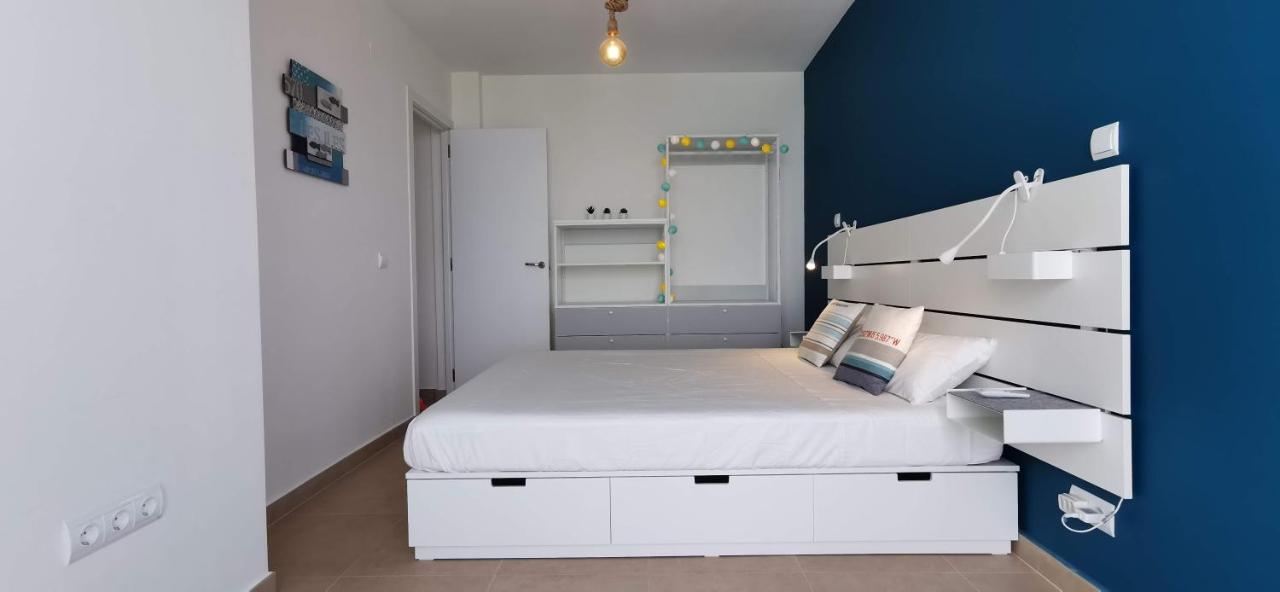 La Perla Cruise On Private Beach, Modern With Aircon & Wifi Apartment Benalmadena