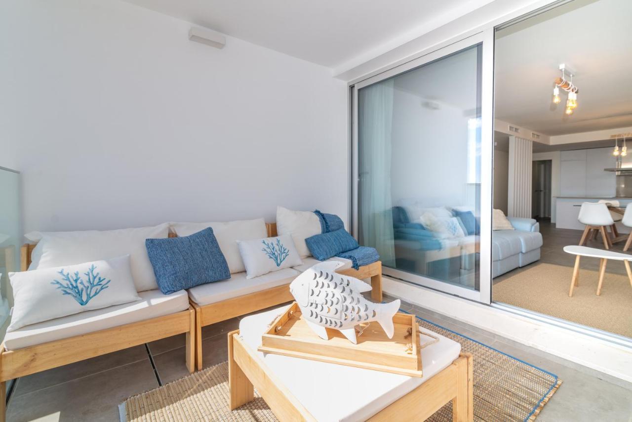Vb Lar Bay - 3 Bdr With Sea Views *
