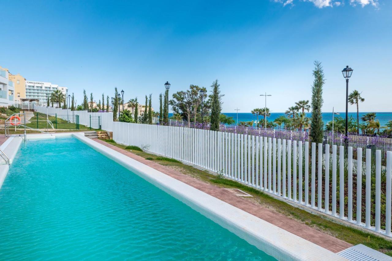 Apartment Vb Lar Bay - 3 Bdr With Sea Views *