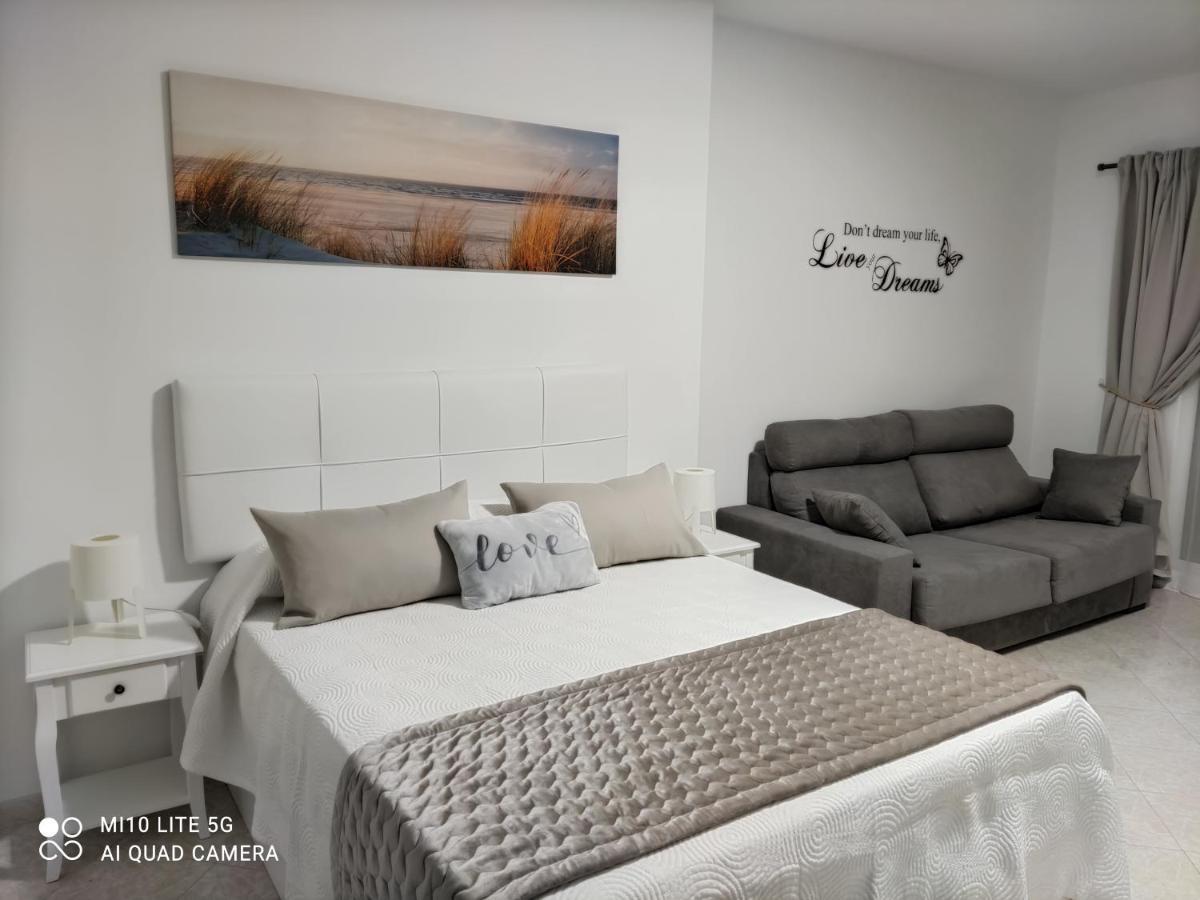 Apartment Benalsuite Estudio, Piscina Y Playa En Benalbeach, *