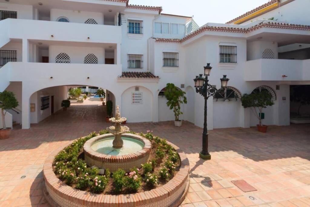 Macas Parque De La Paloma Pueblo Quinta Con Vistas Al Mar Piscina Y A 3 Minutos De La Playa * Benalmadena