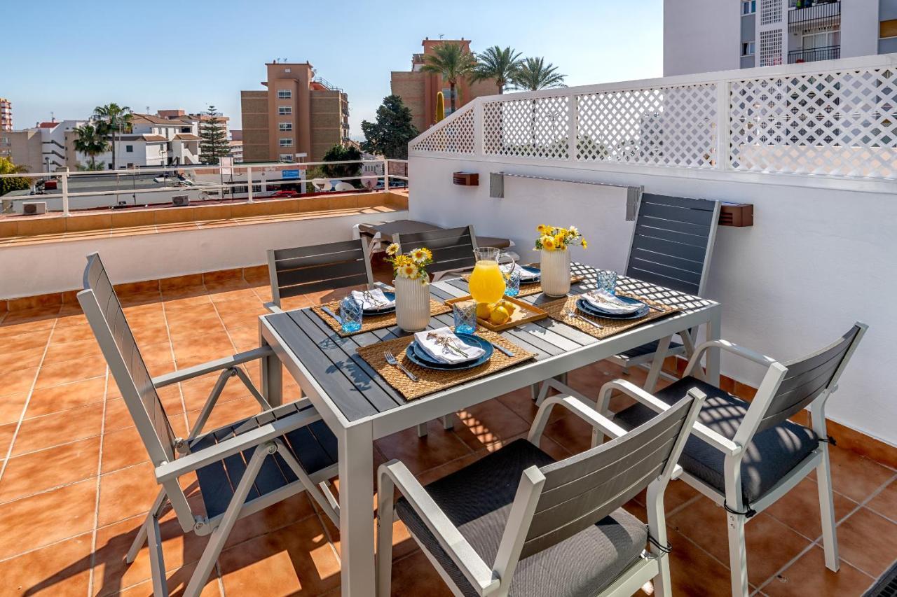 Lola Playa Puerto Marina Apartment *