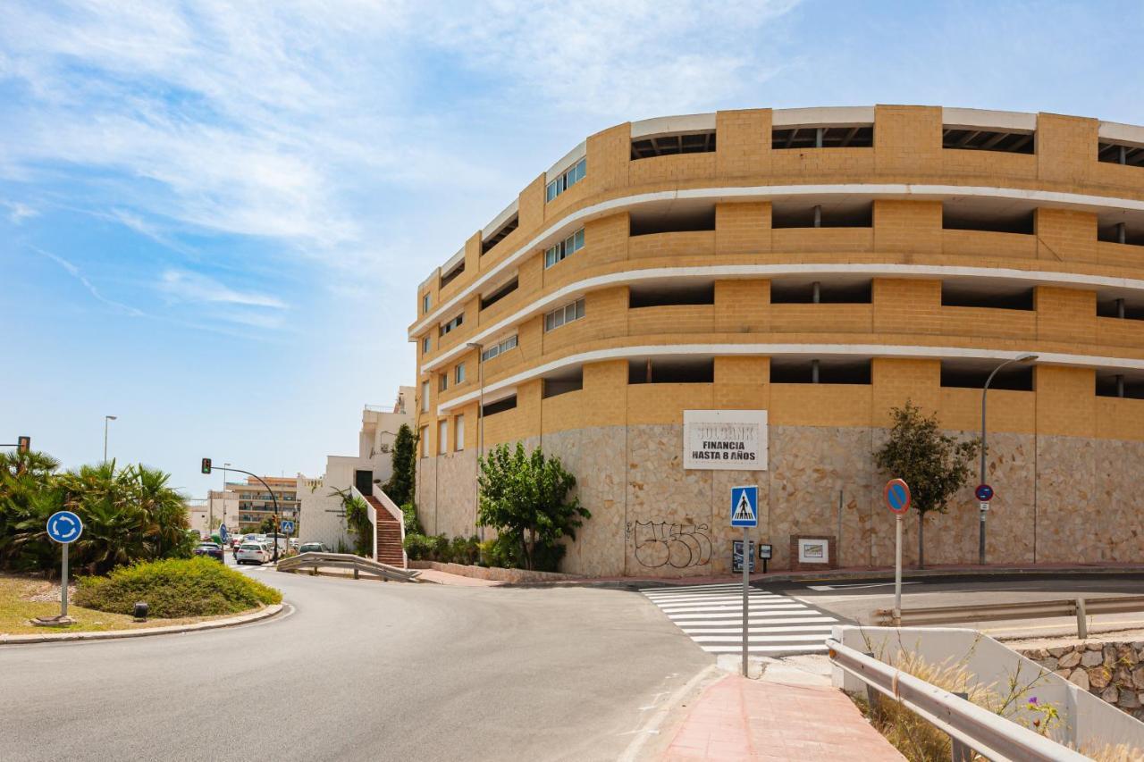 100% Seaview, 2 Minutes To The And Parking Apartment