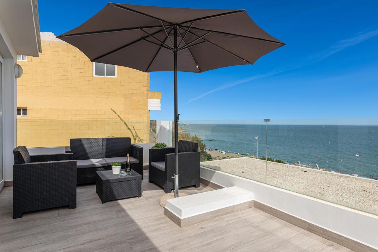 100% Seaview, 2 Minutes To The And Parking Apartment