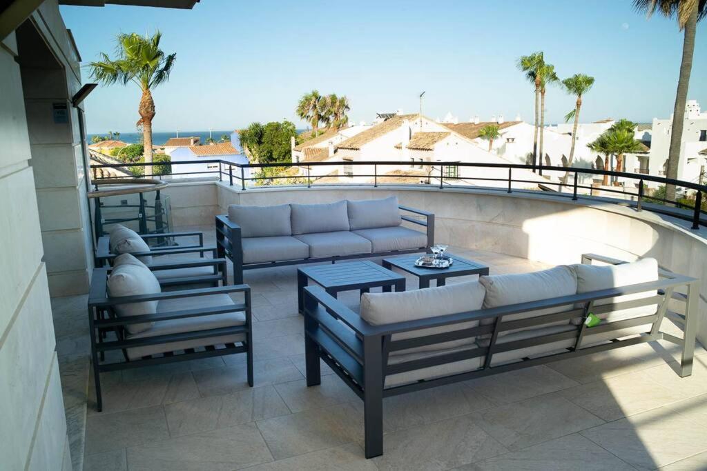 Beachside In Puerto Marina,