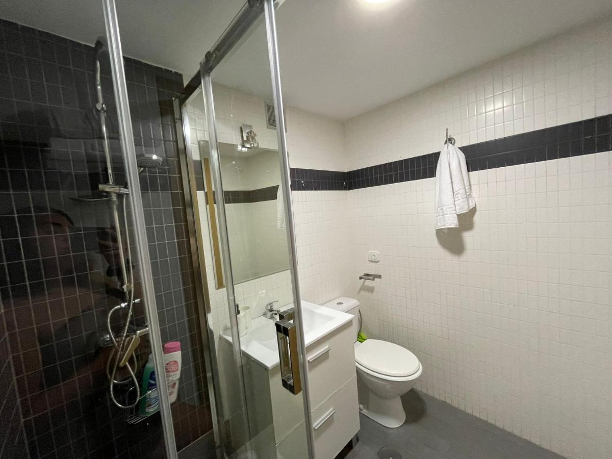 Apartment Benalbeach, Estudio En Primera Linea De Playa