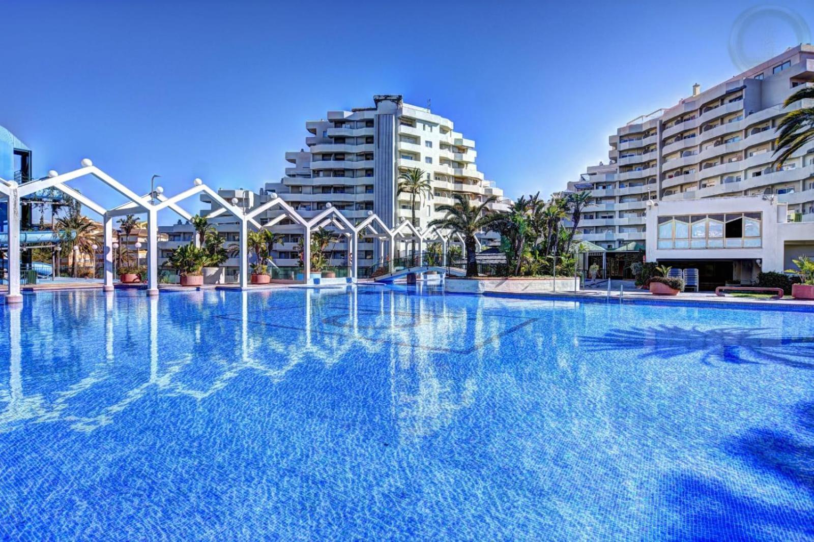 Benalbeach, Estudio En Primera Linea De Playa Apartment