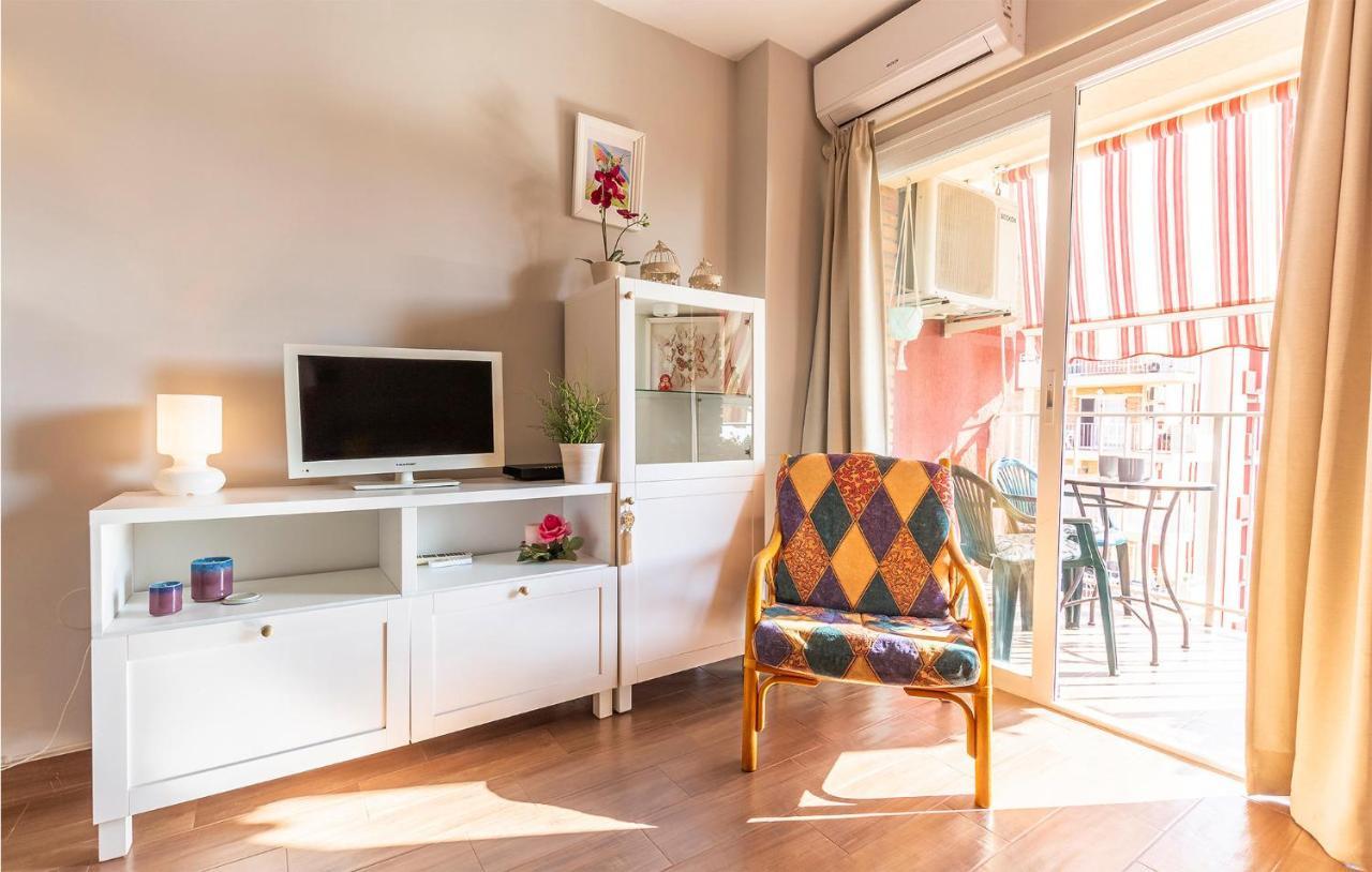 Stunning In With Wifi, 1 Bedrooms&outdoor Swimming Pool
