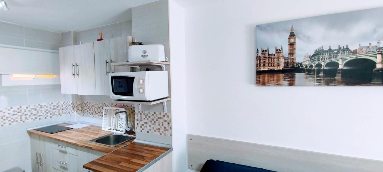 Aguila Sea View Apartment