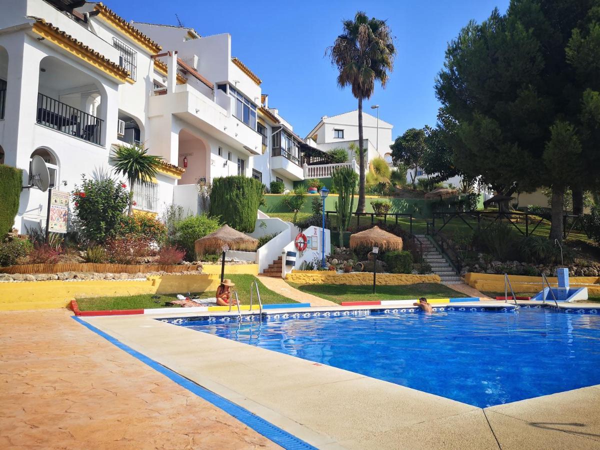 Lomas De Benalmar Av Palmeras Appartement